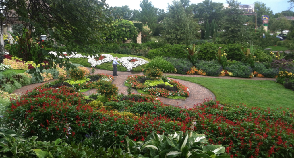 Longtime designers of Sunken Gardens plantings no longer with the&nbsp;city
